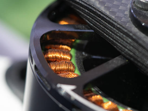 发夹式绕组技术解释：提高现代电动机的功率密度和效率